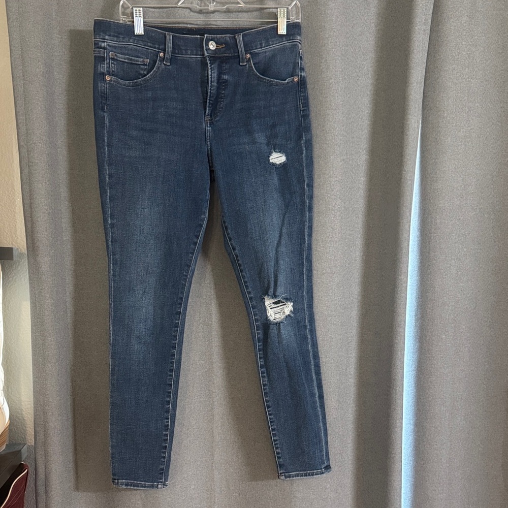 Express Skinny Mid Rise 4 way hyper stretch jeans- size 8R
